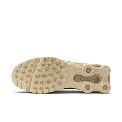 studio-shot-v9-79621