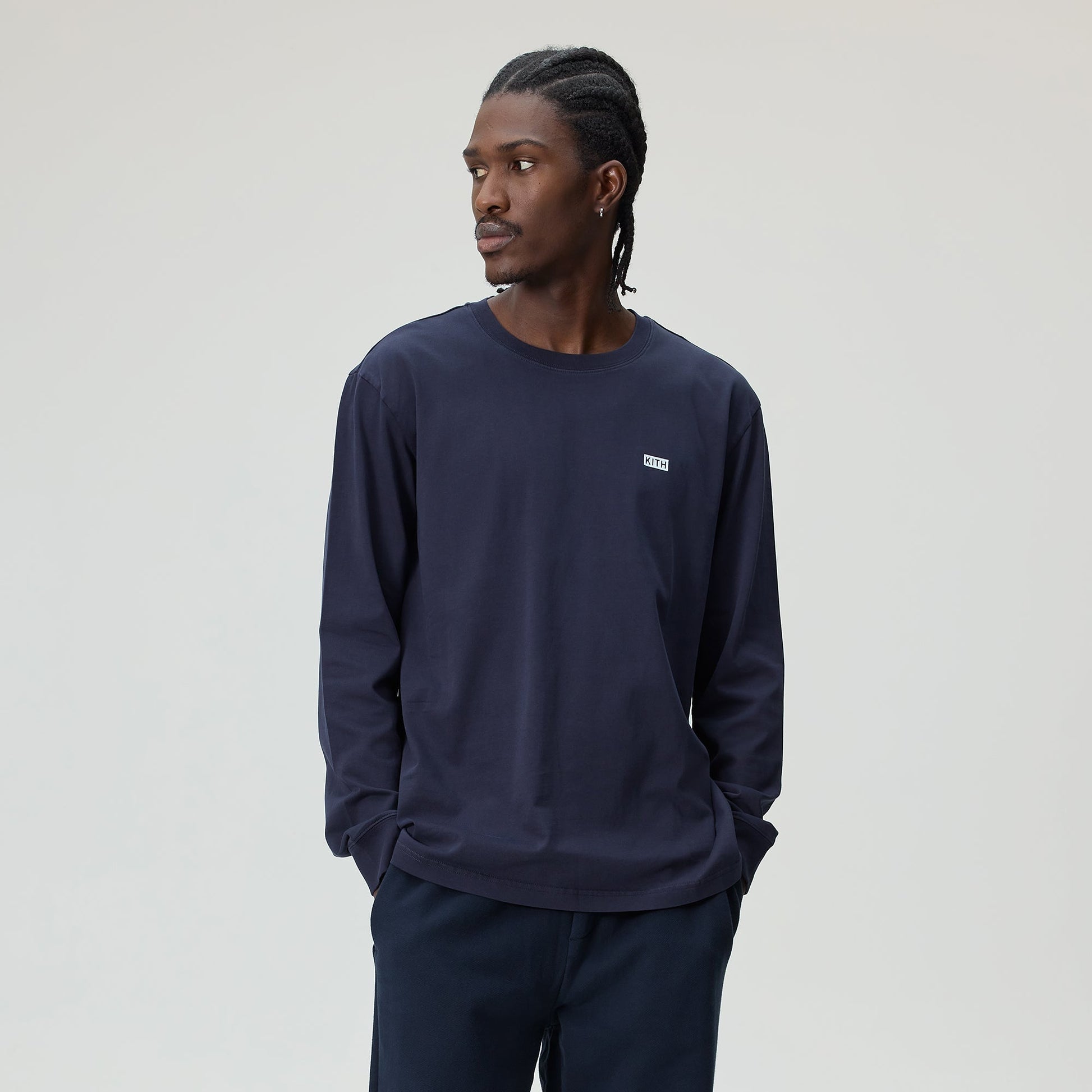 studio-shot-v5-53084