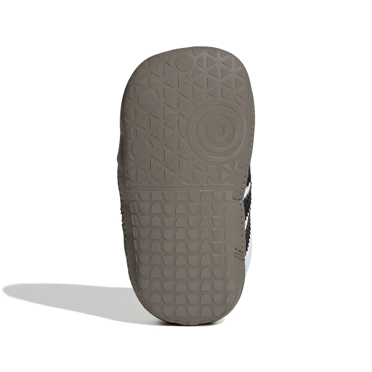 studio-shot-v5-61126