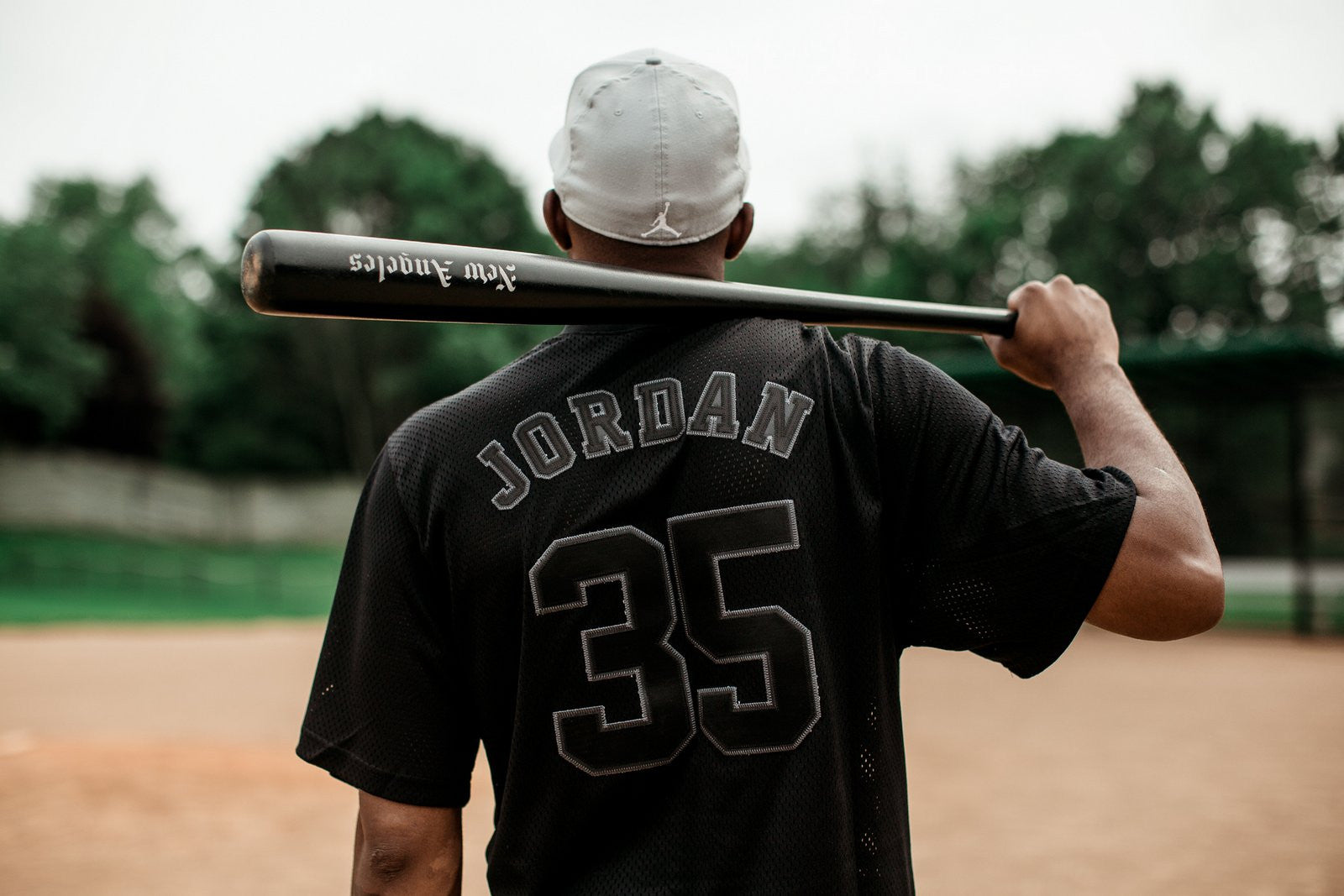 studio-shot-v9-69093