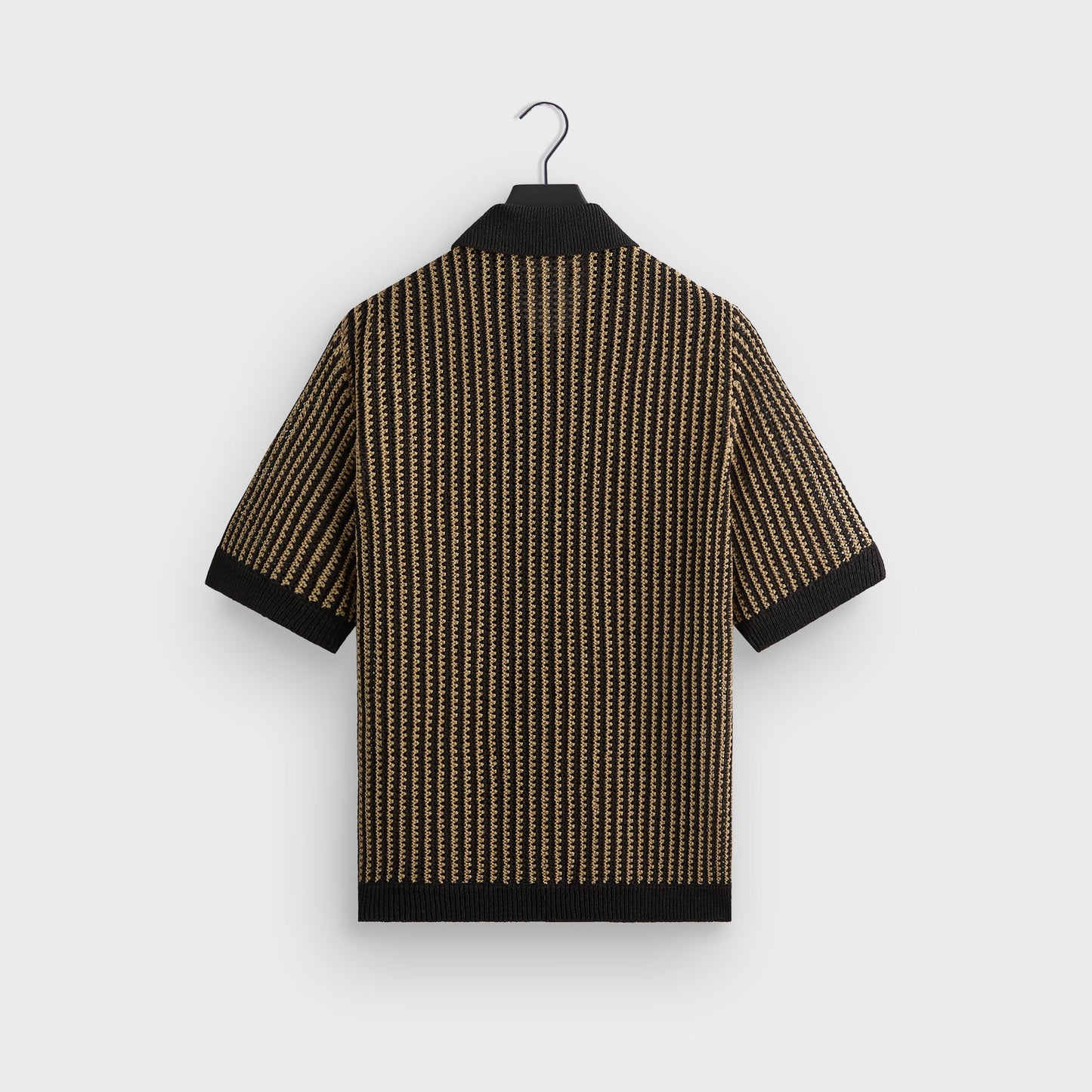 studio-shot-v5-12922