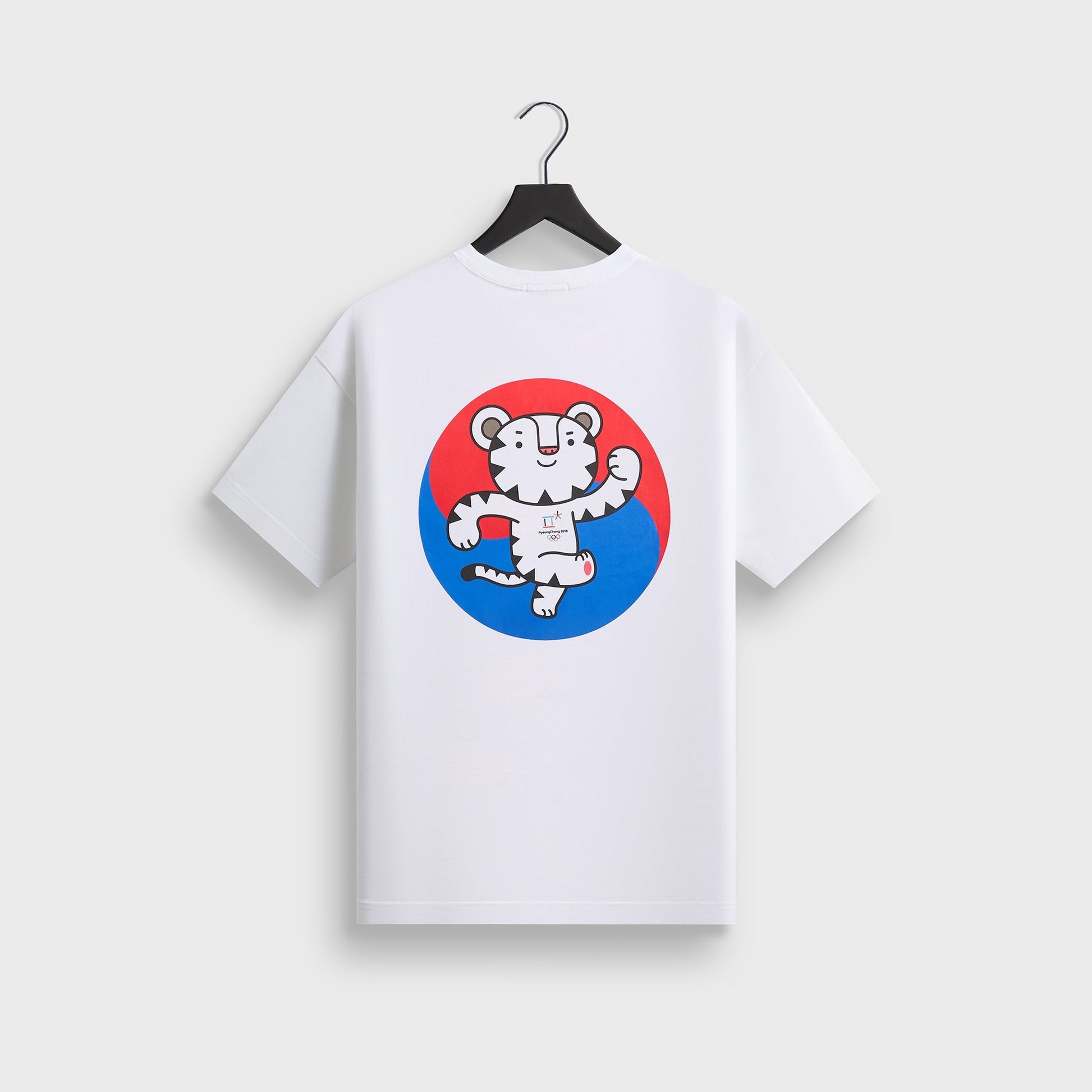 studio-shot-v5-61901