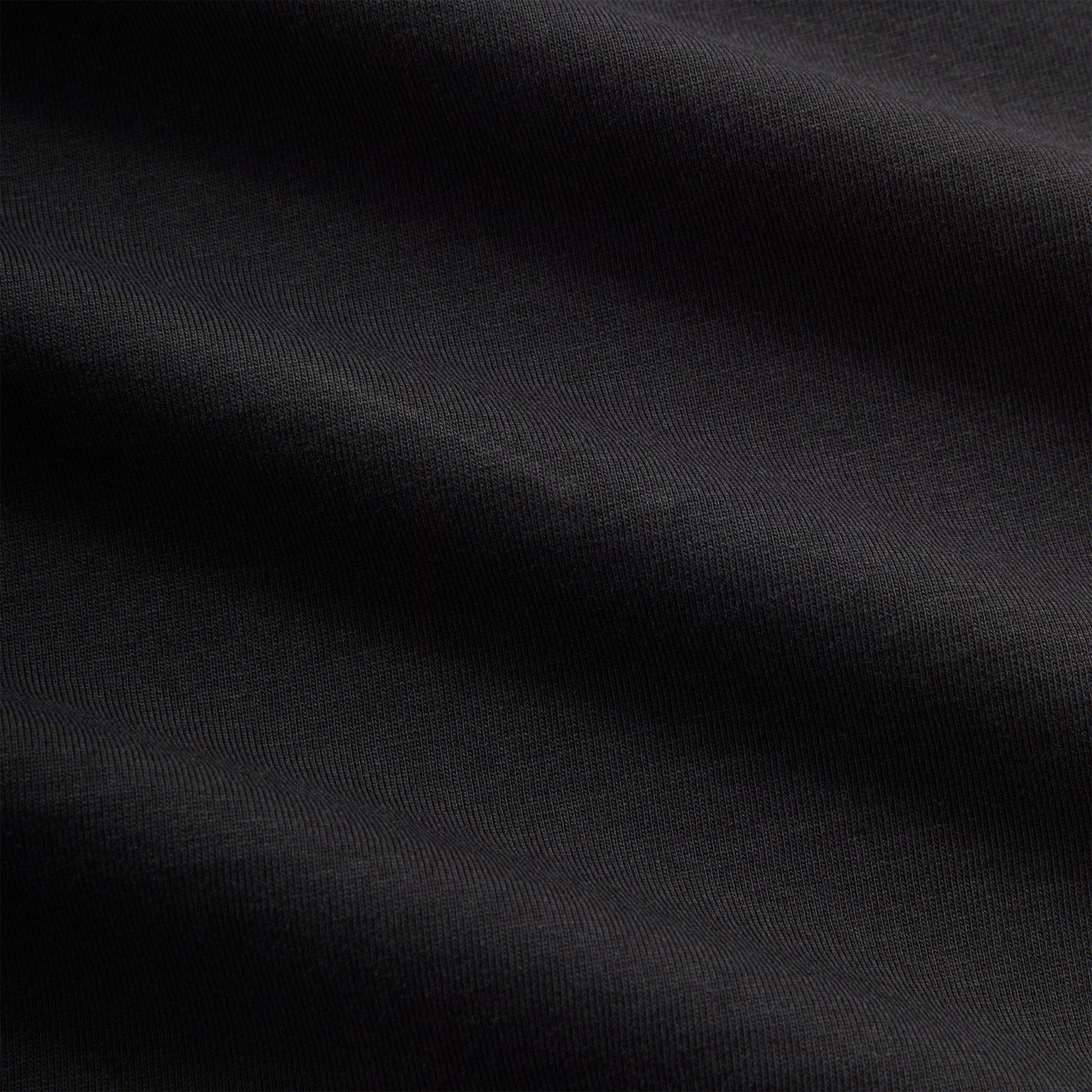 studio-shot-v5-39055