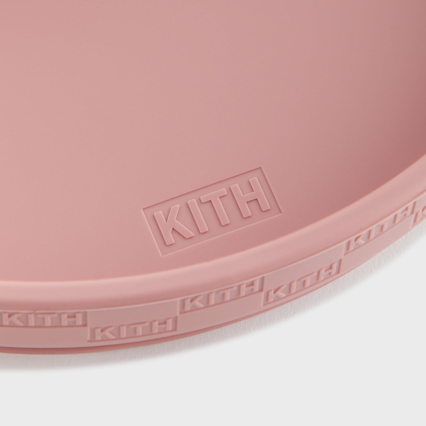 studio-shot-v5-38016