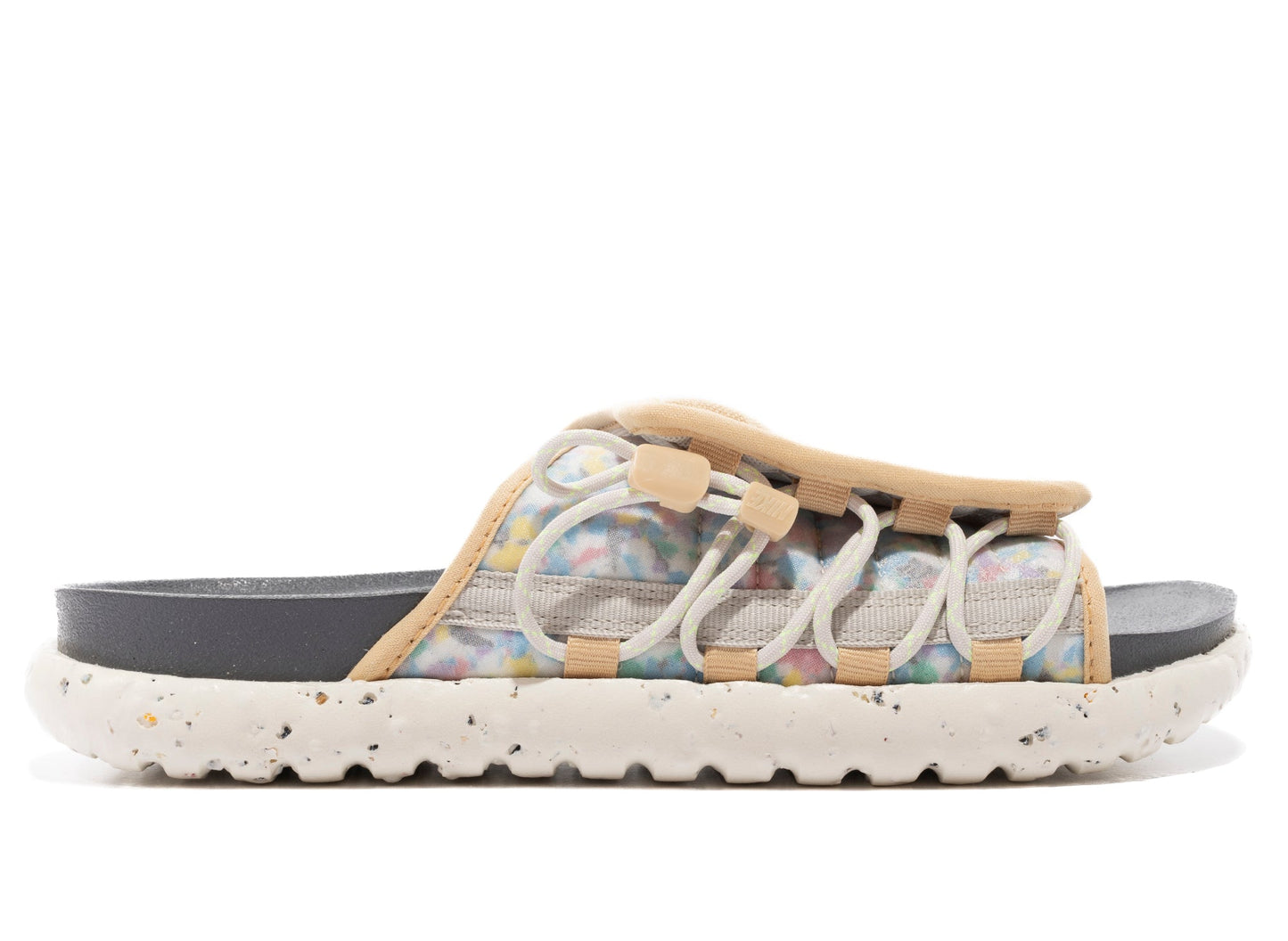 studio-shot-v9-22155