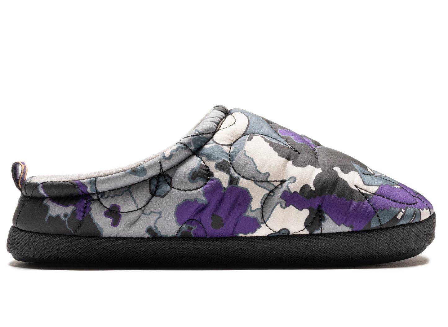 studio-shot-v9-80166