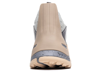 studio-shot-v9-37979