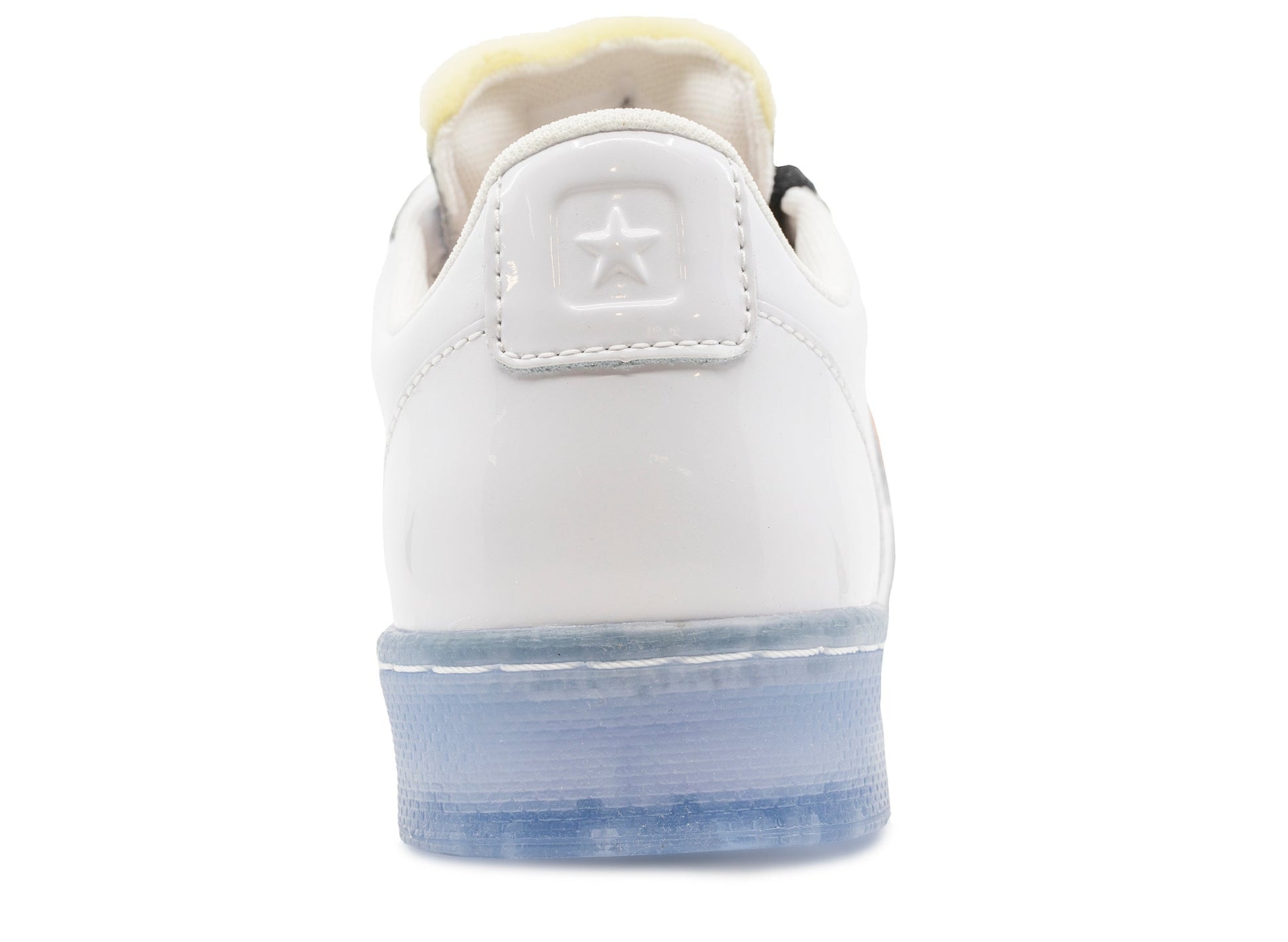 studio-shot-v9-63644