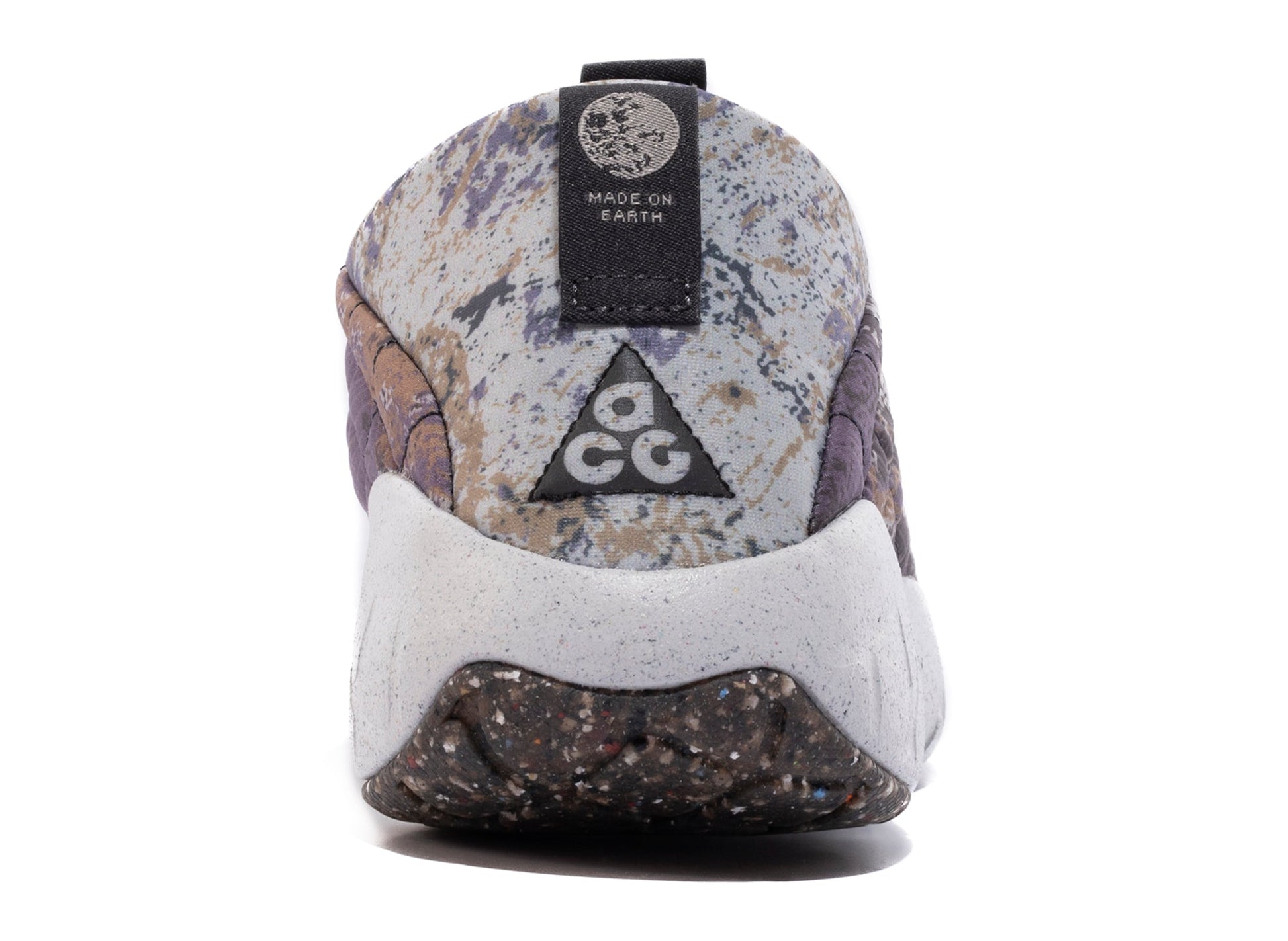 studio-shot-v9-39962