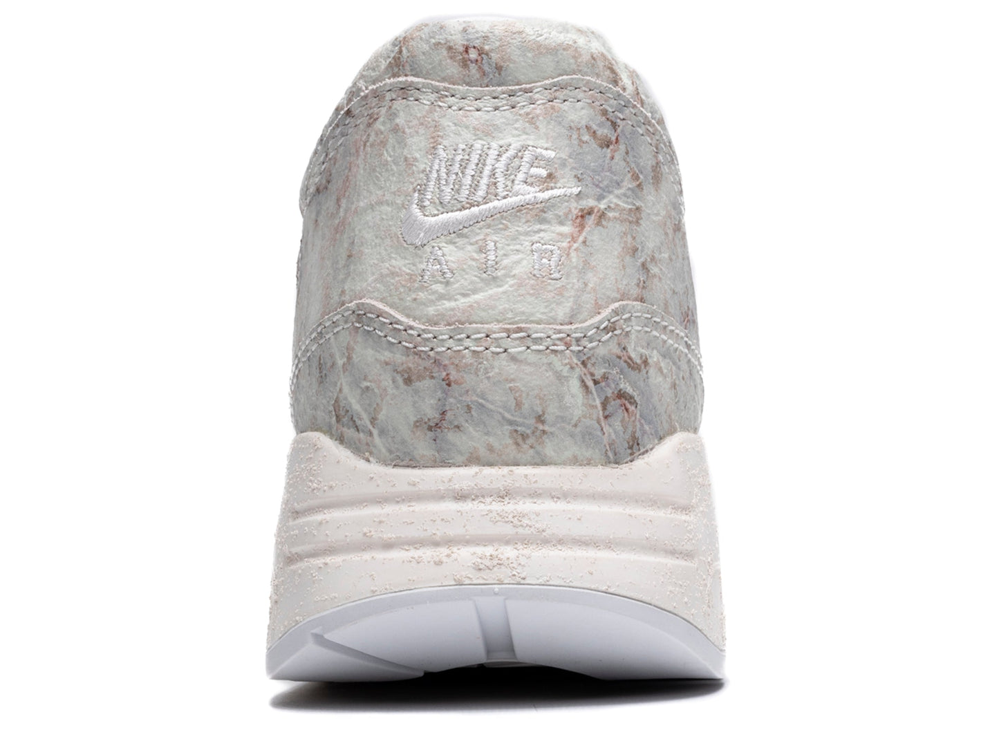 studio-shot-v9-68646