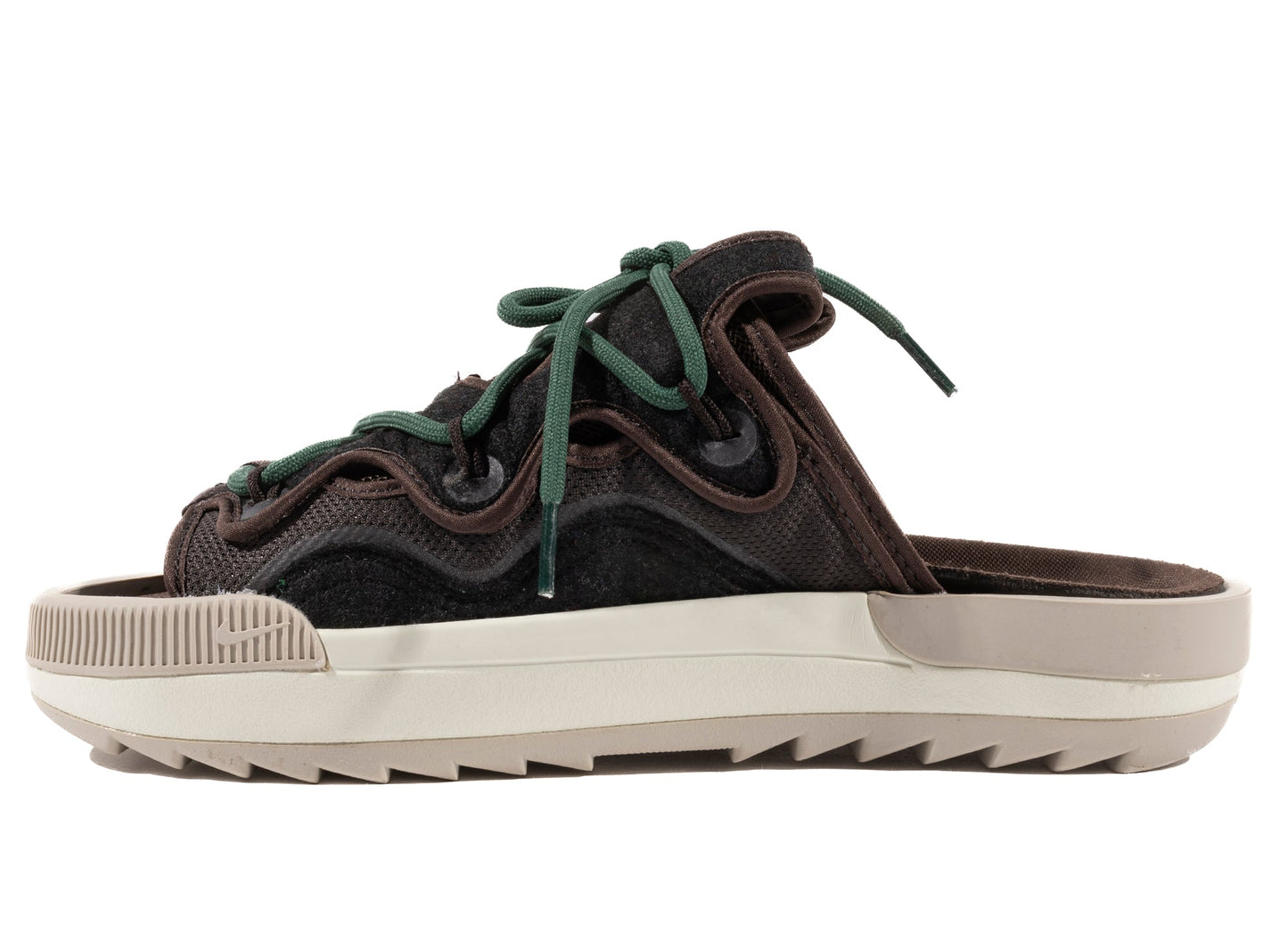 studio-shot-v9-56929