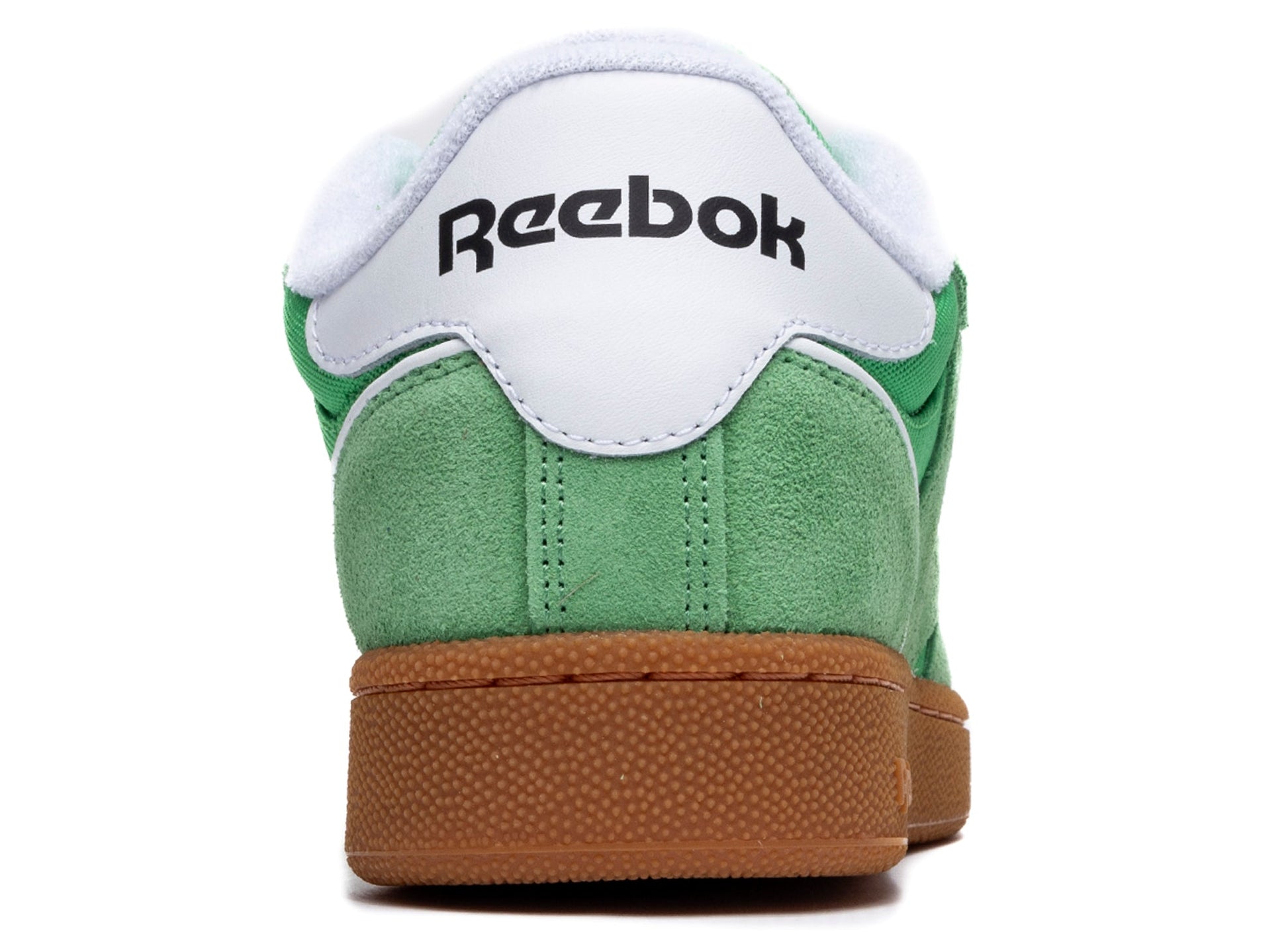 studio-shot-v9-42174