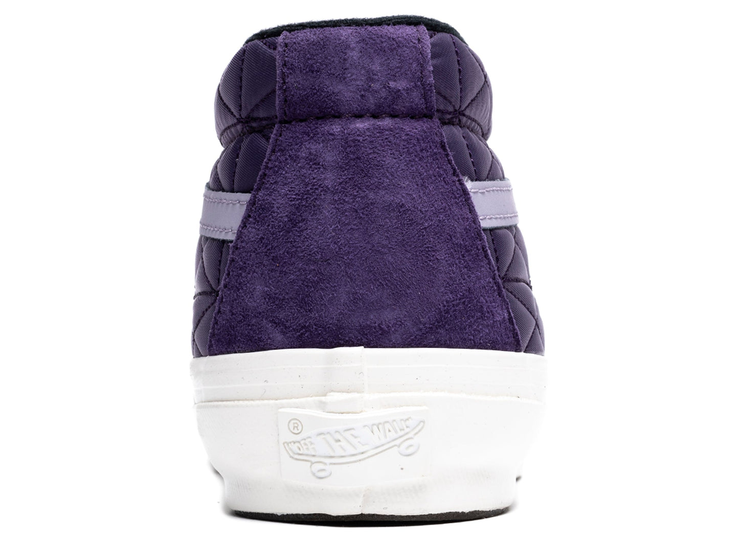 studio-shot-v9-94073