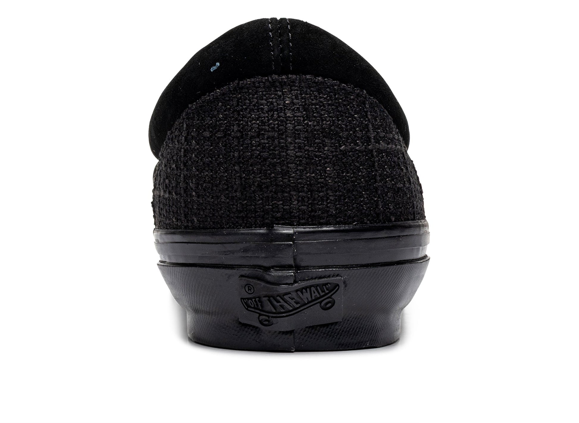 studio-shot-v9-79553