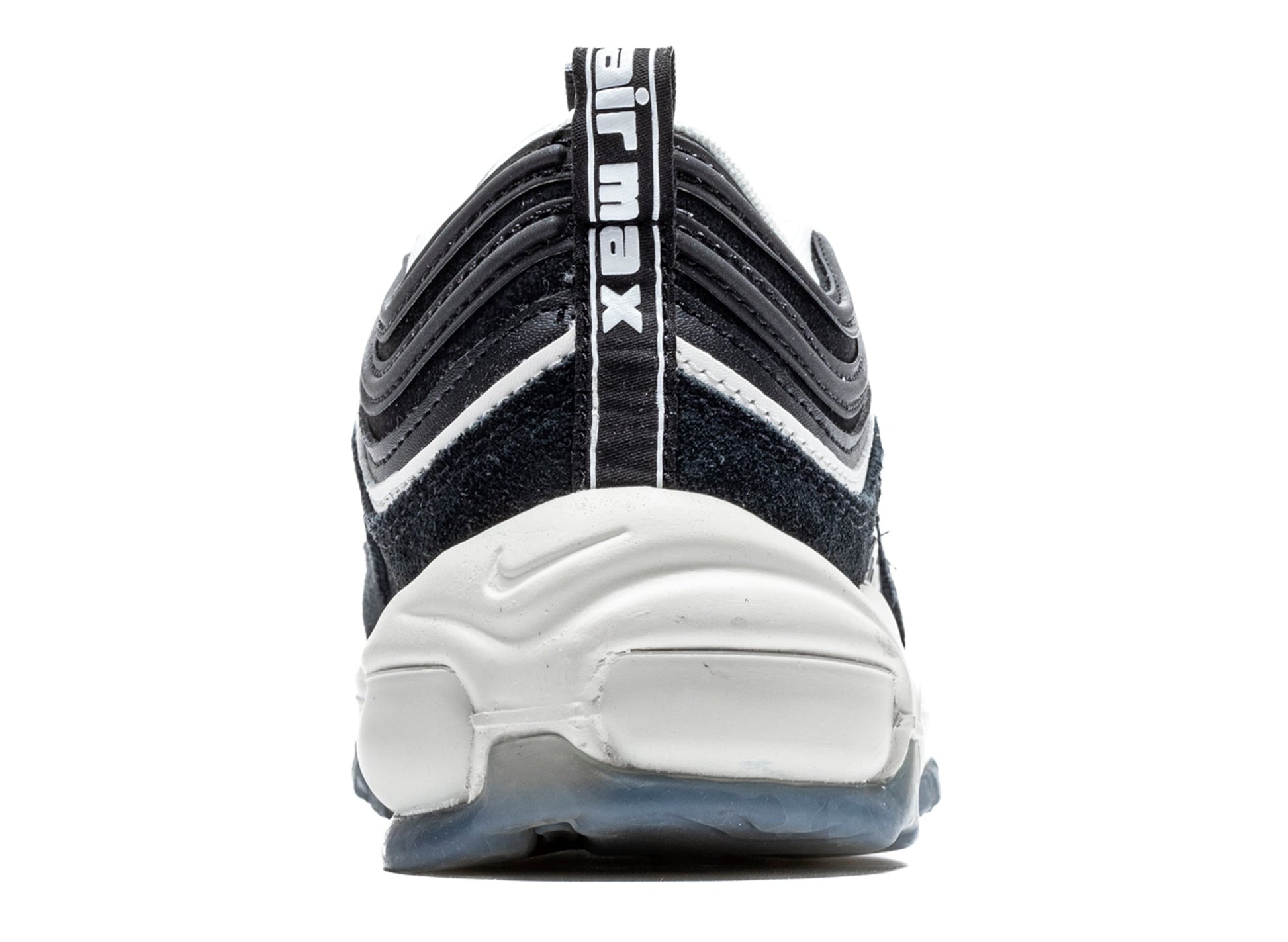 studio-shot-v9-32108