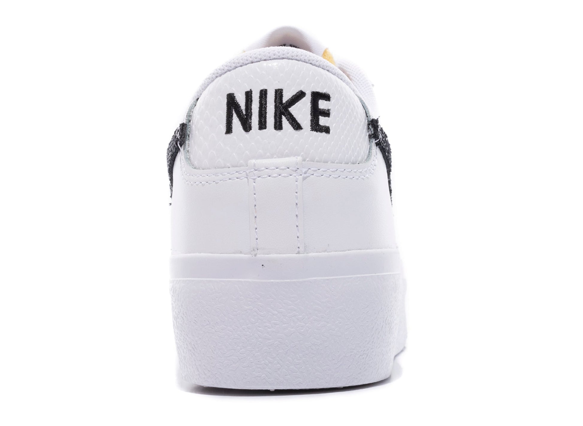 studio-shot-v9-87217