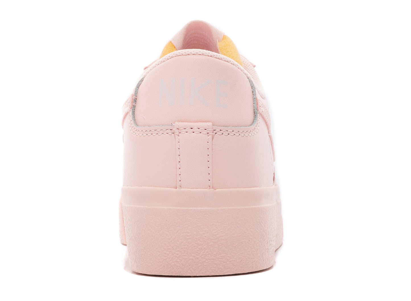 studio-shot-v9-67159