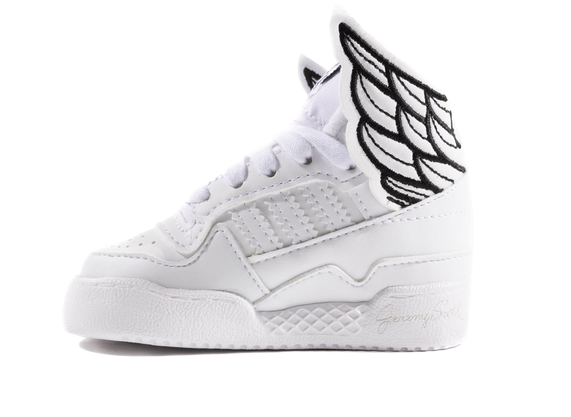 studio-shot-v9-54342