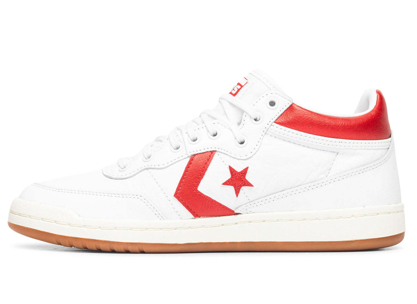 studio-shot-v9-89222