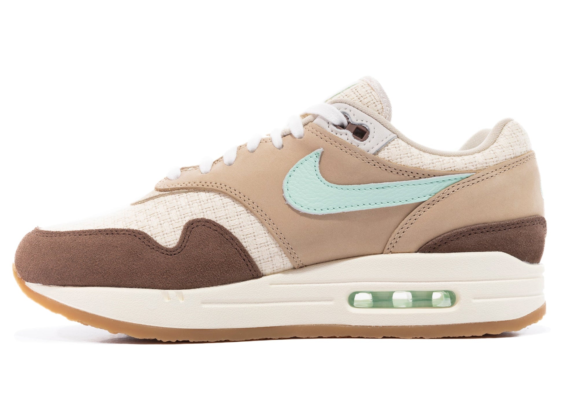 studio-shot-v9-74196