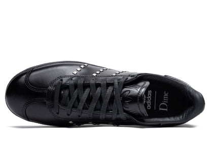 studio-shot-v9-13758