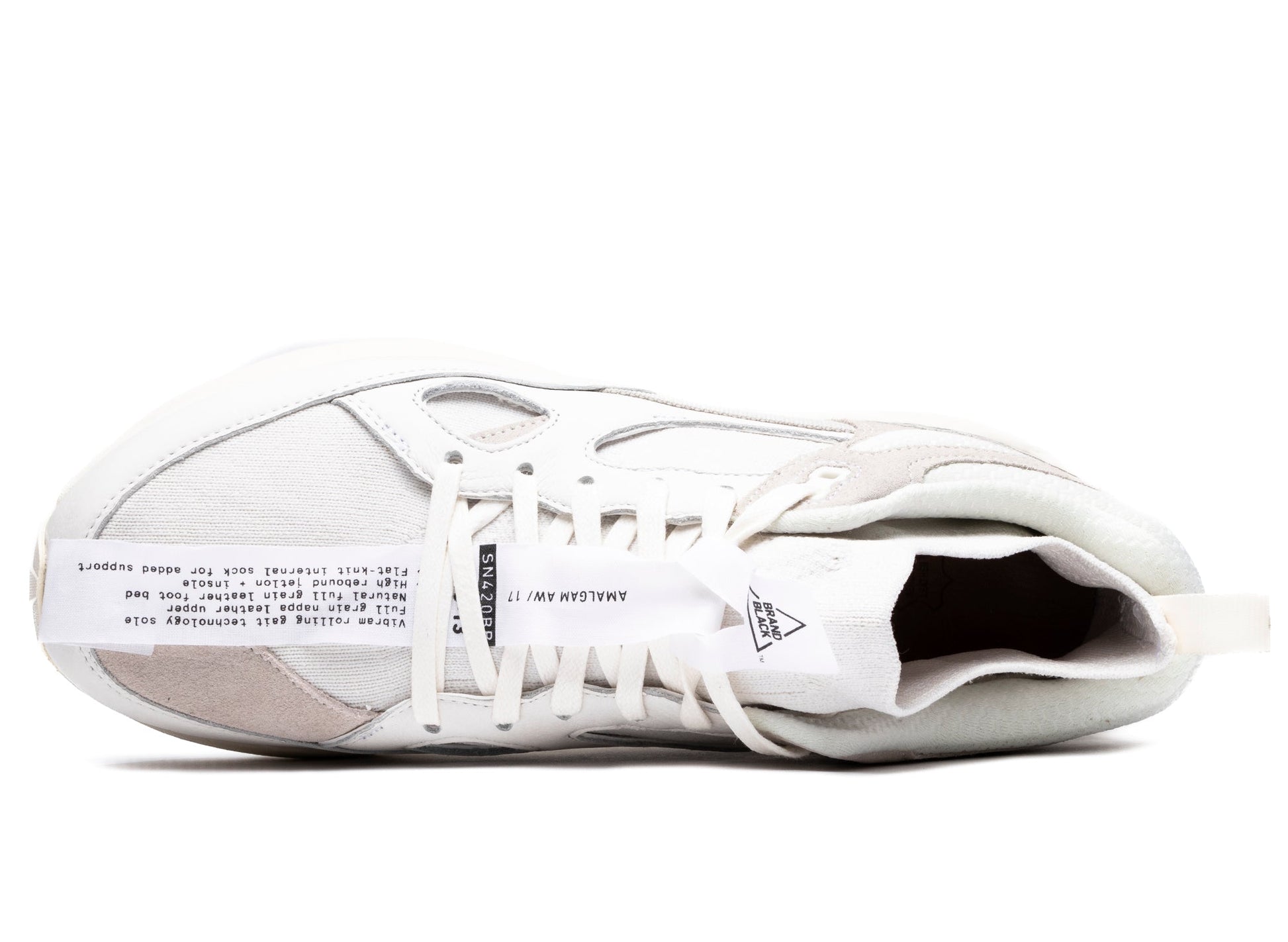 studio-shot-v9-38094