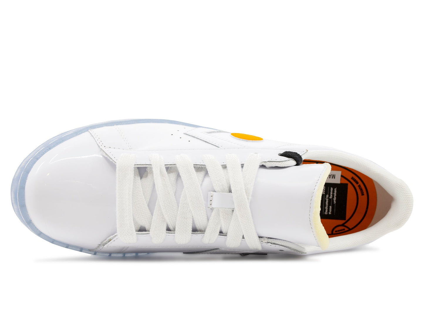 studio-shot-v9-22659