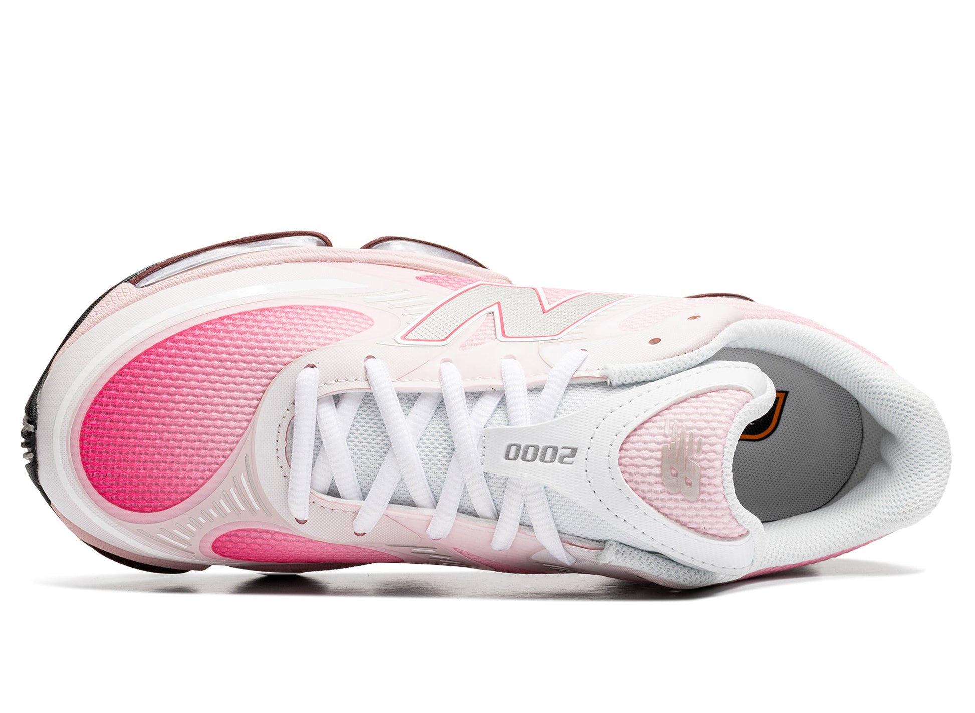 studio-shot-v9-95716