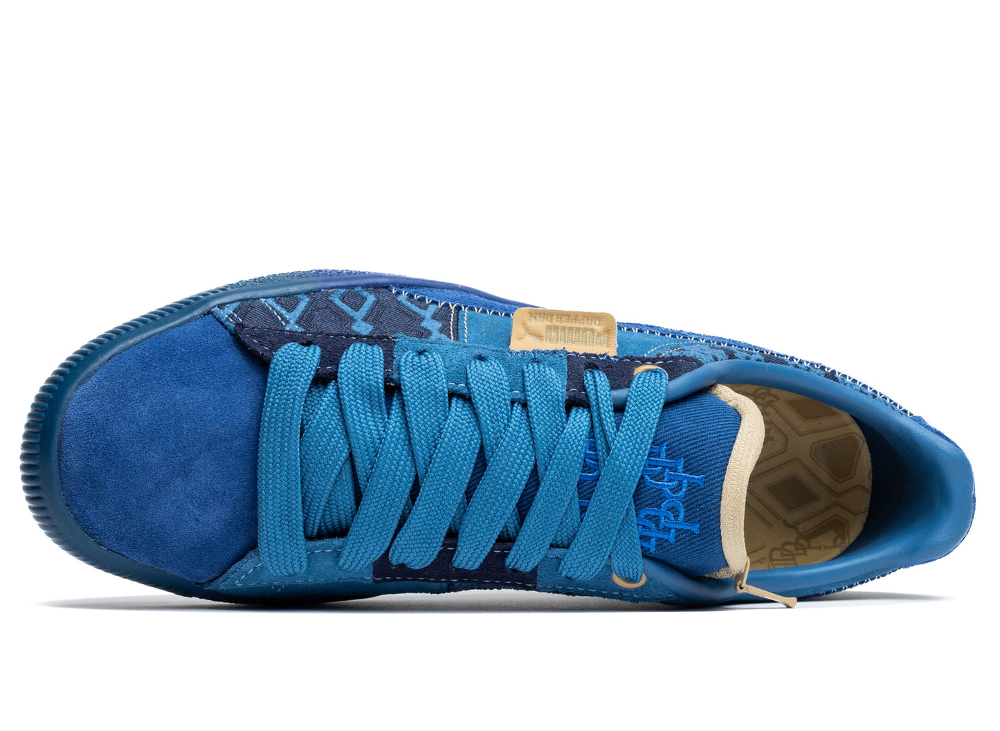 studio-shot-v9-52212