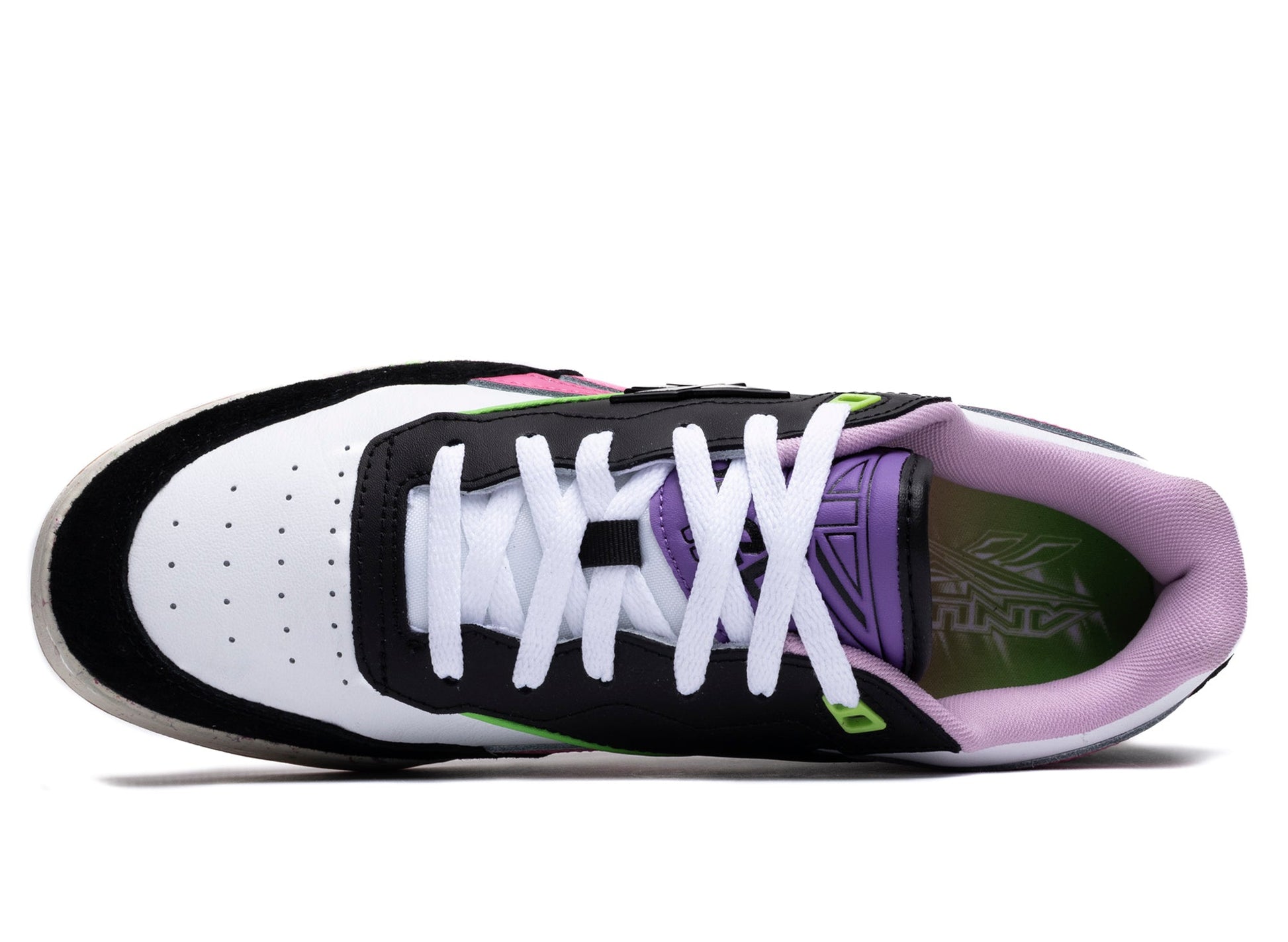 studio-shot-v9-66901