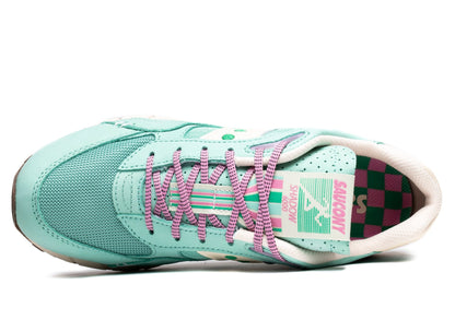 studio-shot-v9-50212