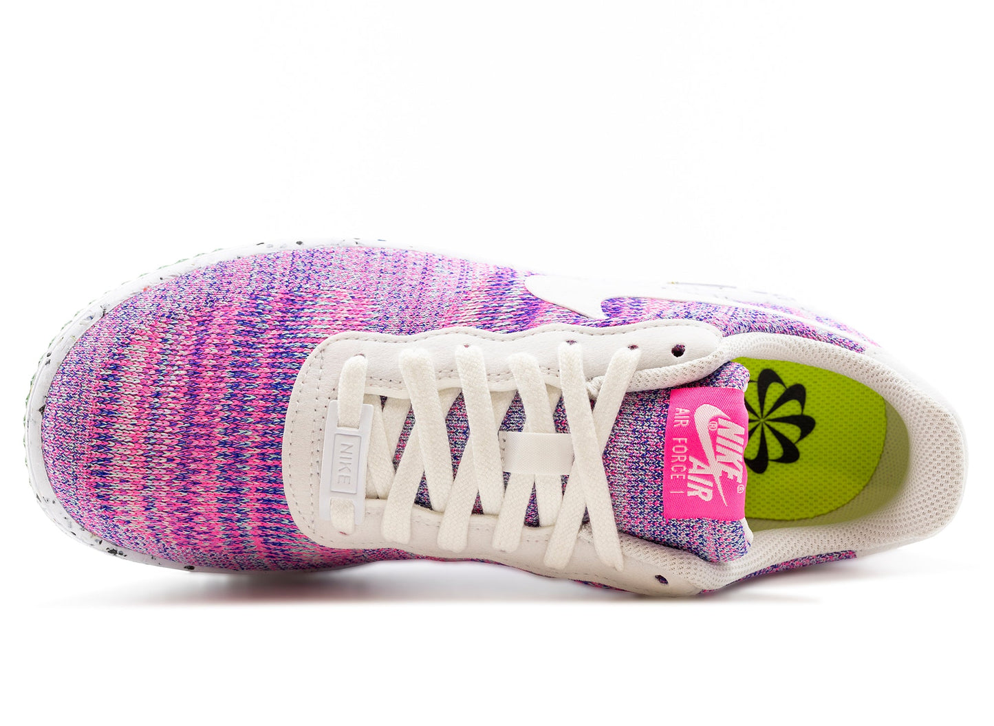 studio-shot-v9-40748