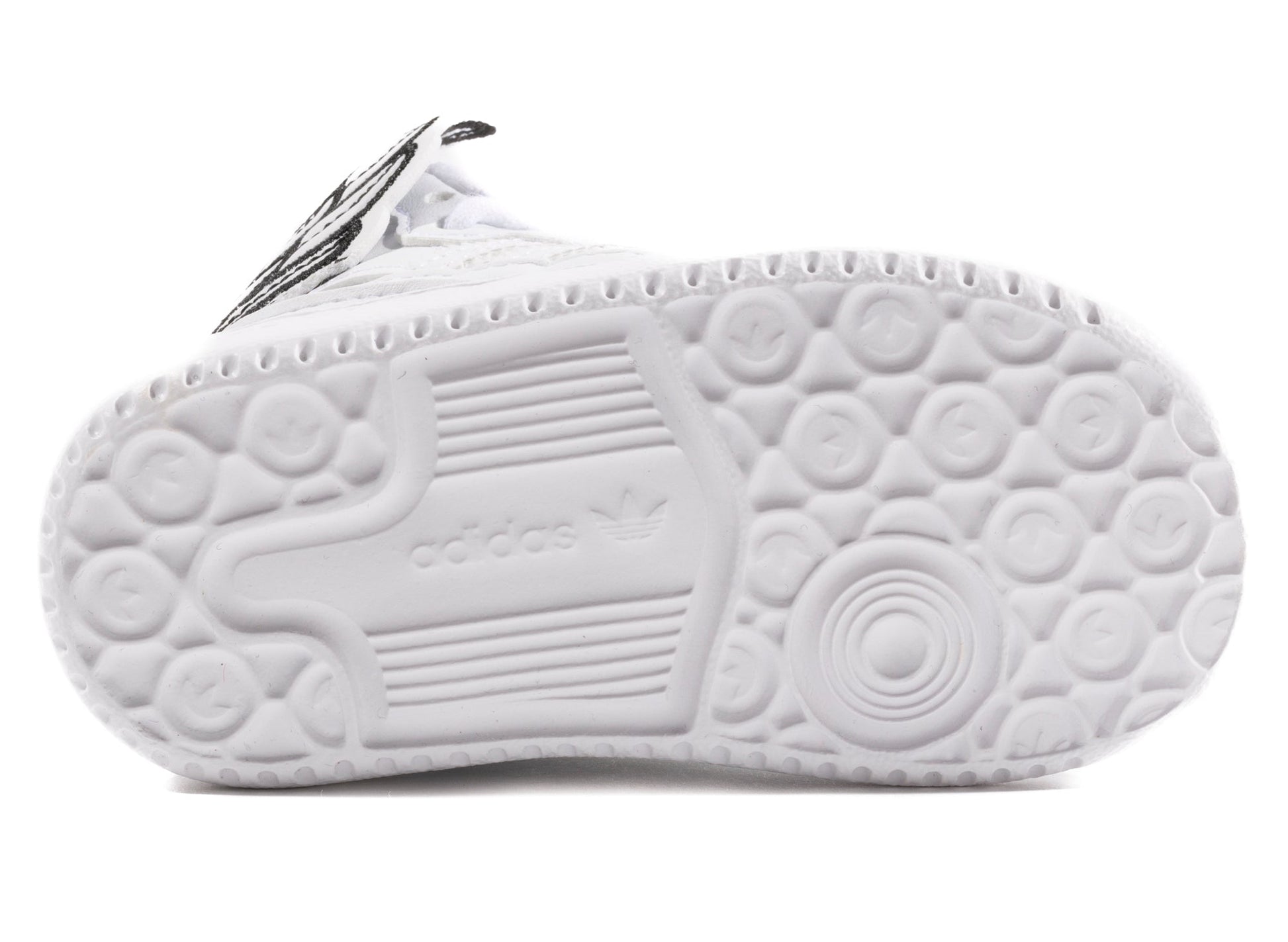 studio-shot-v9-41865