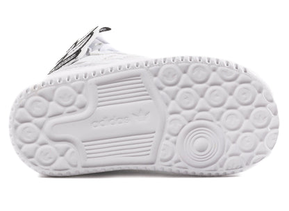 studio-shot-v9-41865