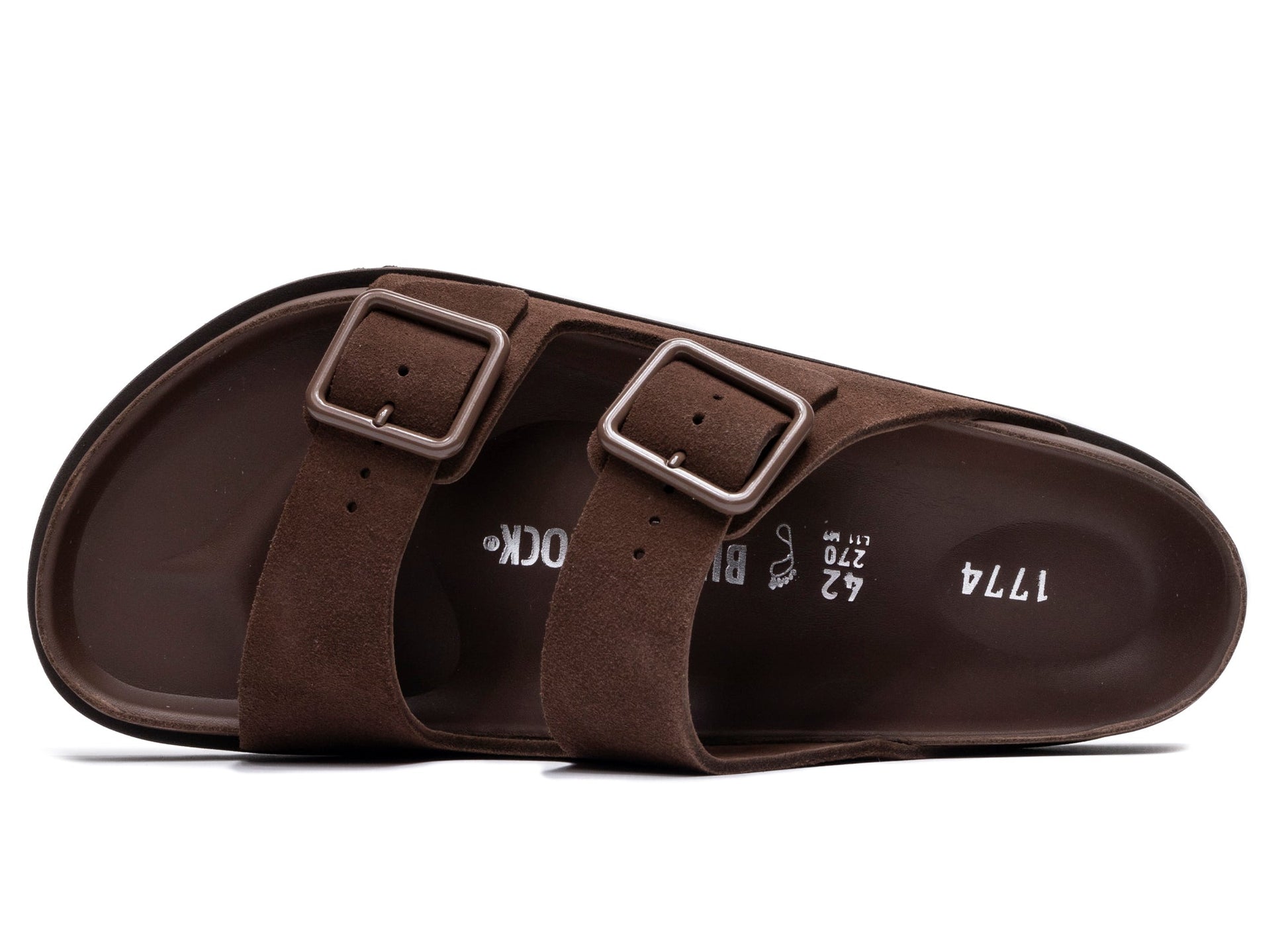 studio-shot-v9-37140