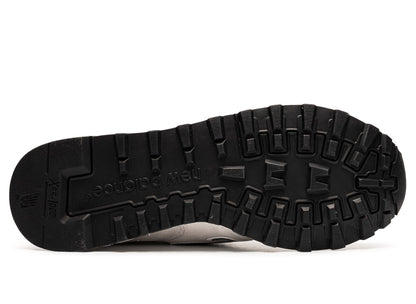 studio-shot-v9-97518