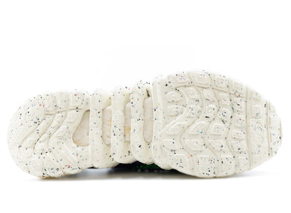 studio-shot-v9-86554