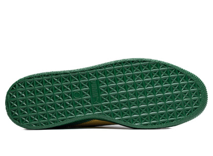 studio-shot-v9-98794