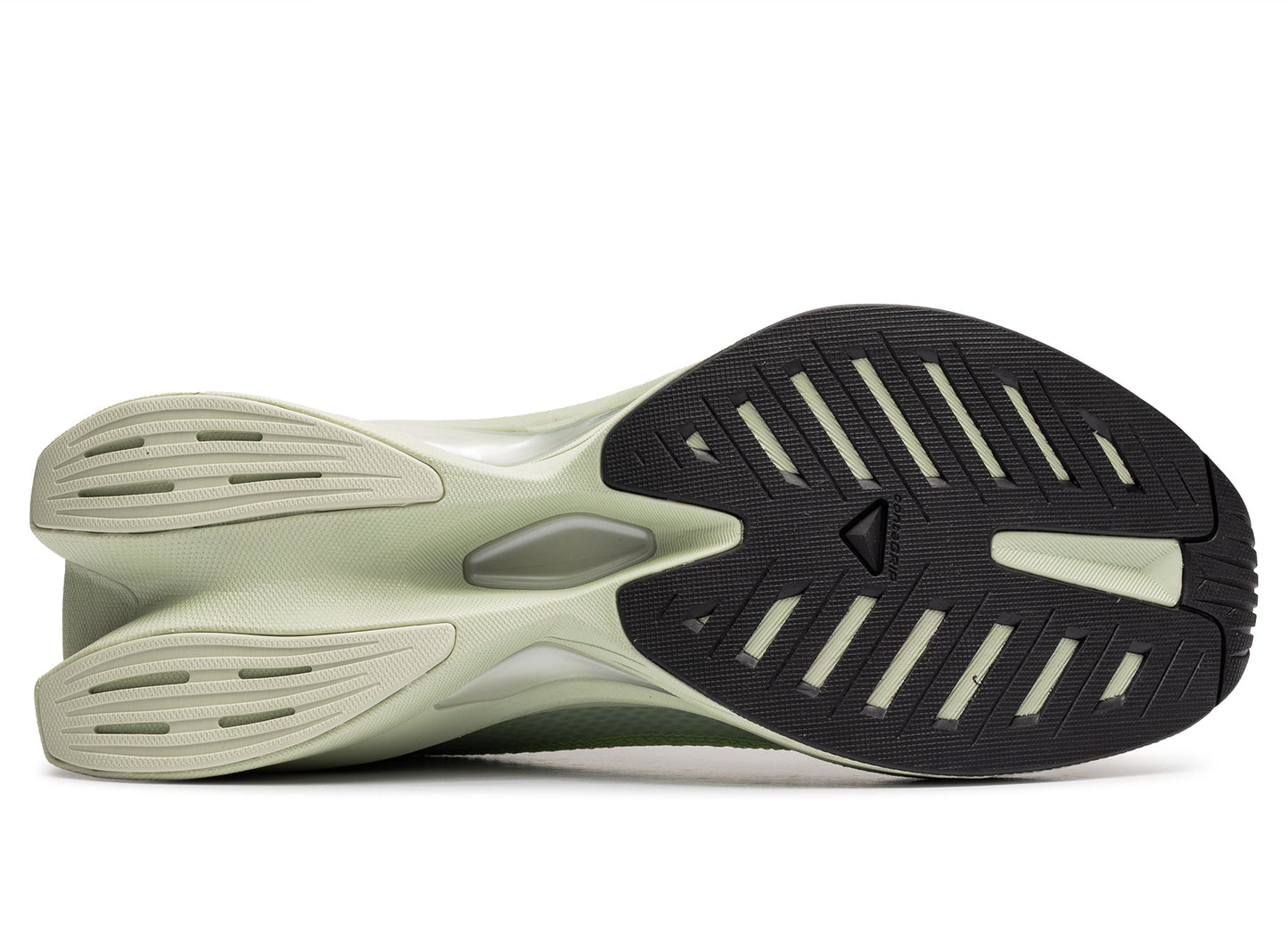 studio-shot-v9-79954