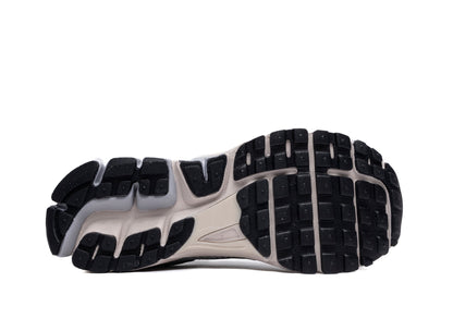 studio-shot-v9-42883