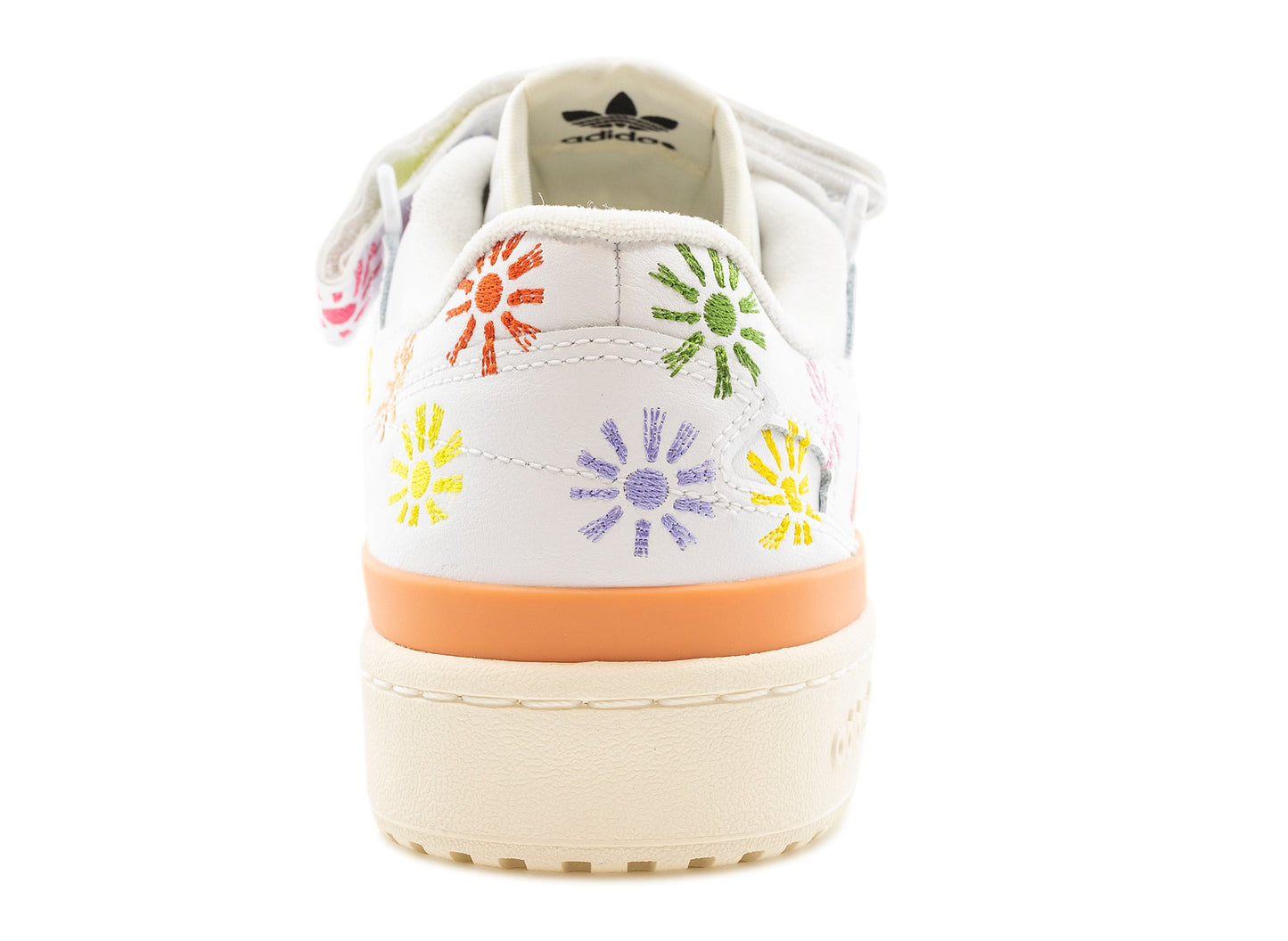 studio-shot-v9-41887