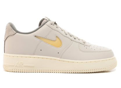 studio-shot-v9-65113