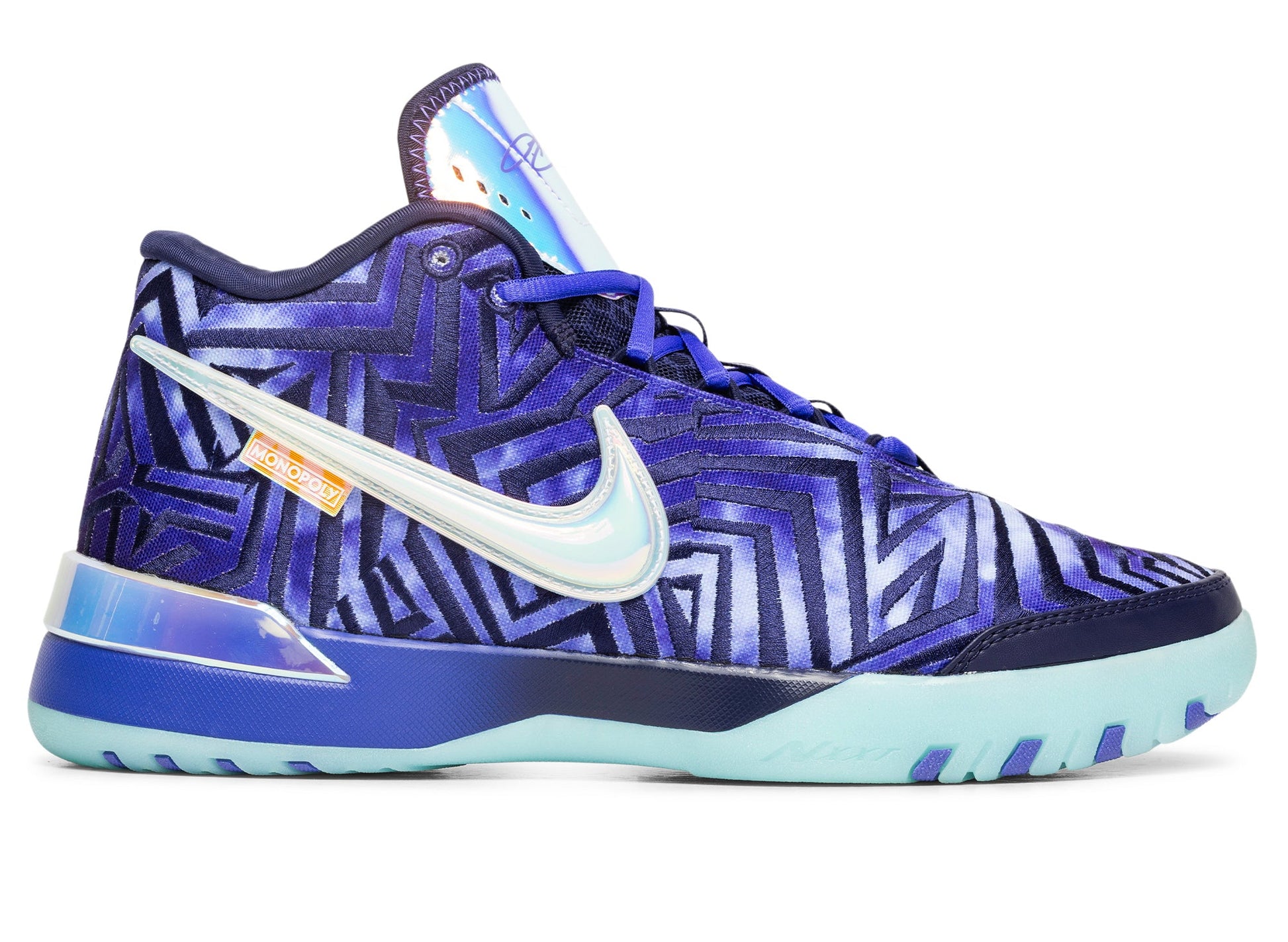 studio-shot-v9-98553