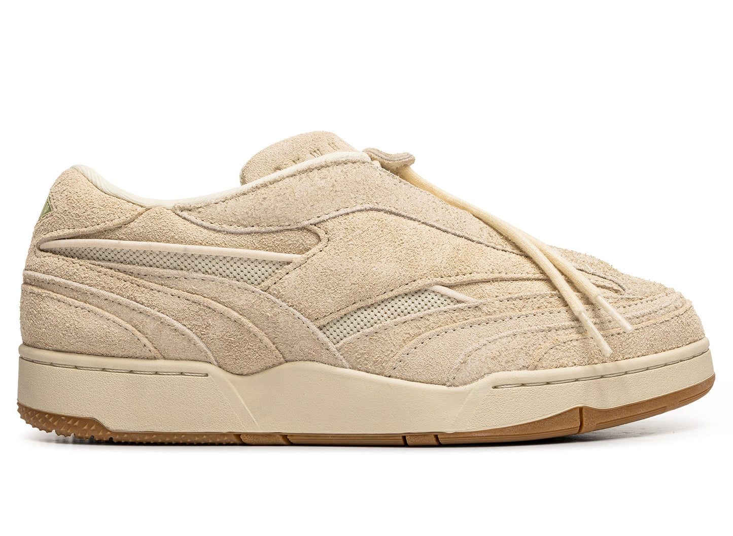 studio-shot-v9-61189