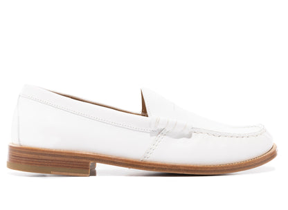 studio-shot-v9-51845