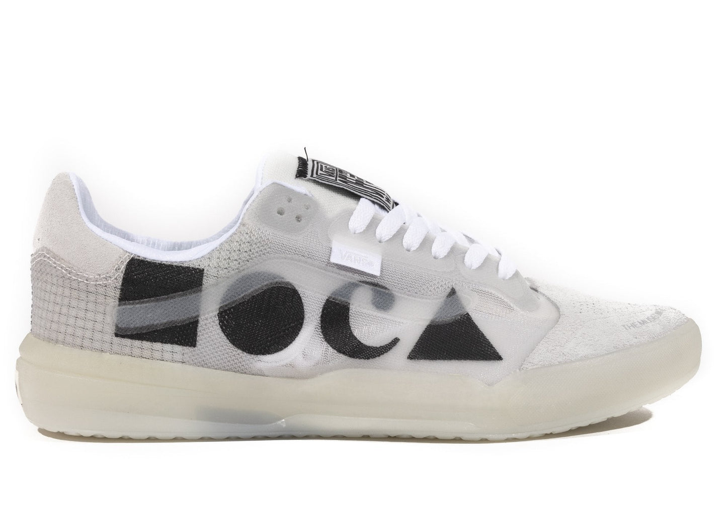 studio-shot-v9-18328