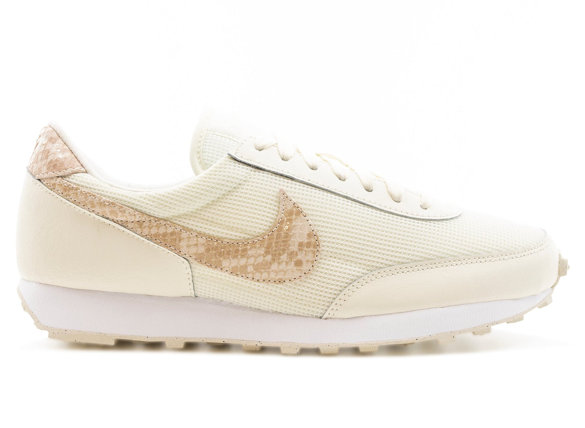 studio-shot-v9-72244