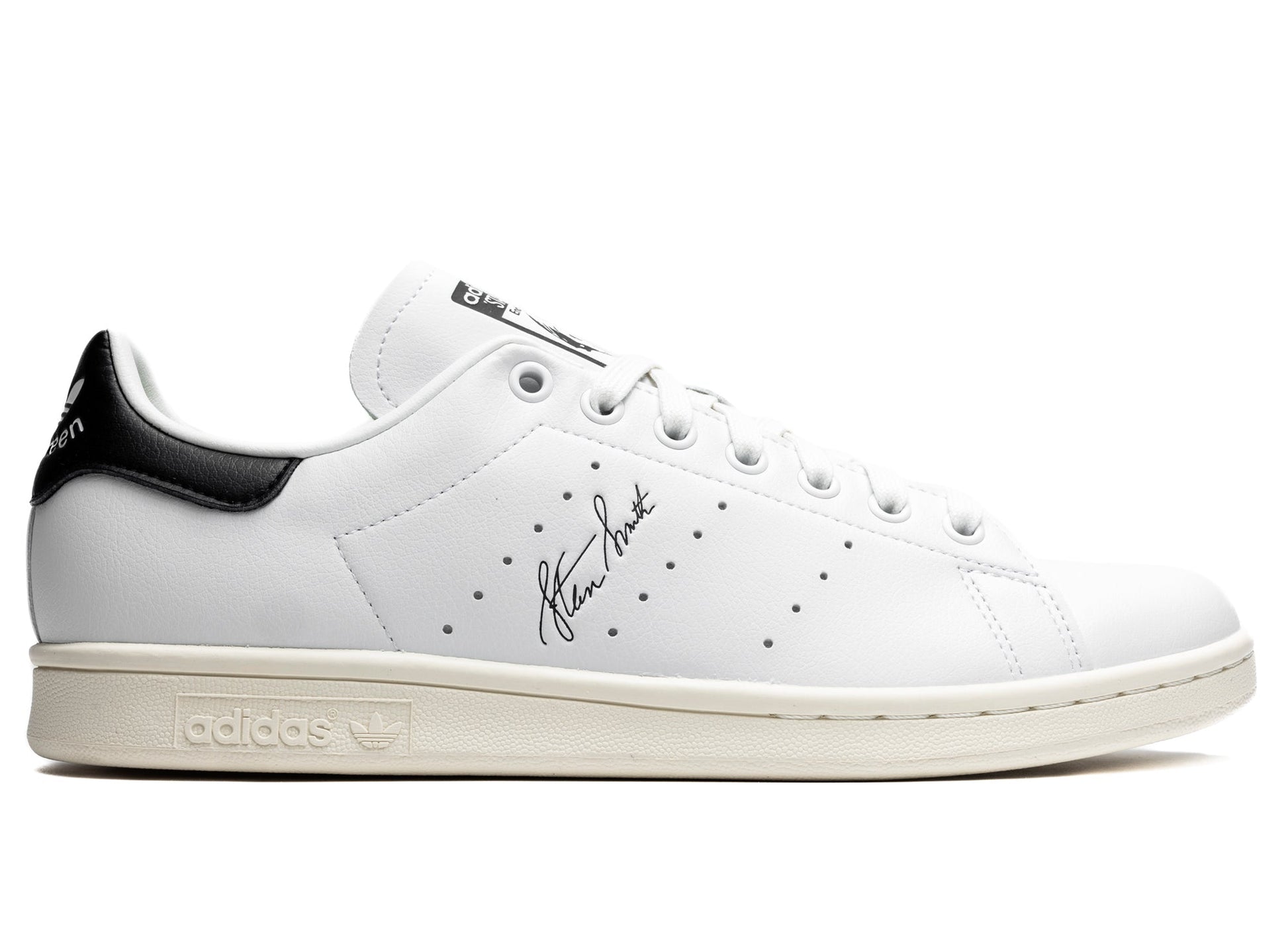 studio-shot-v9-53438