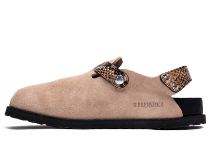 studio-shot-v9-19370