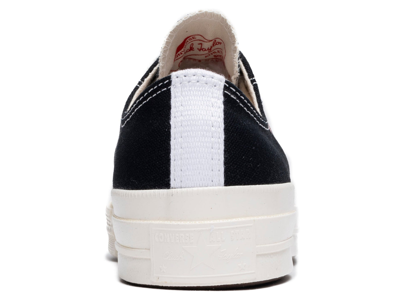 studio-shot-v9-80044